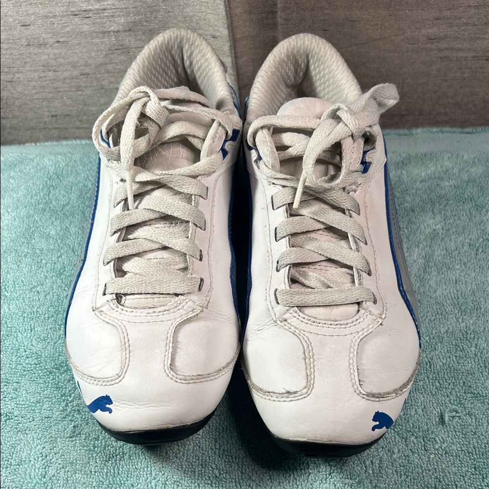 Puma Millenius White, Blue, with silver accents Sneakers size 6. Y2K